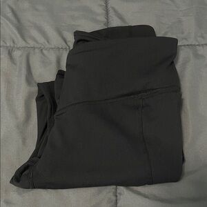Fabletics V Front Black Legging Size Small